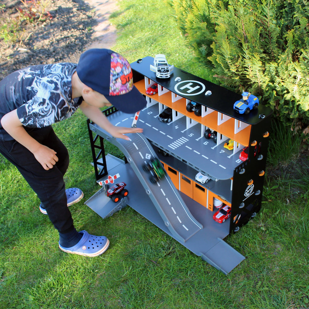 Gift for boy, wooden toy garage for age 4 - 7 years in black and orange