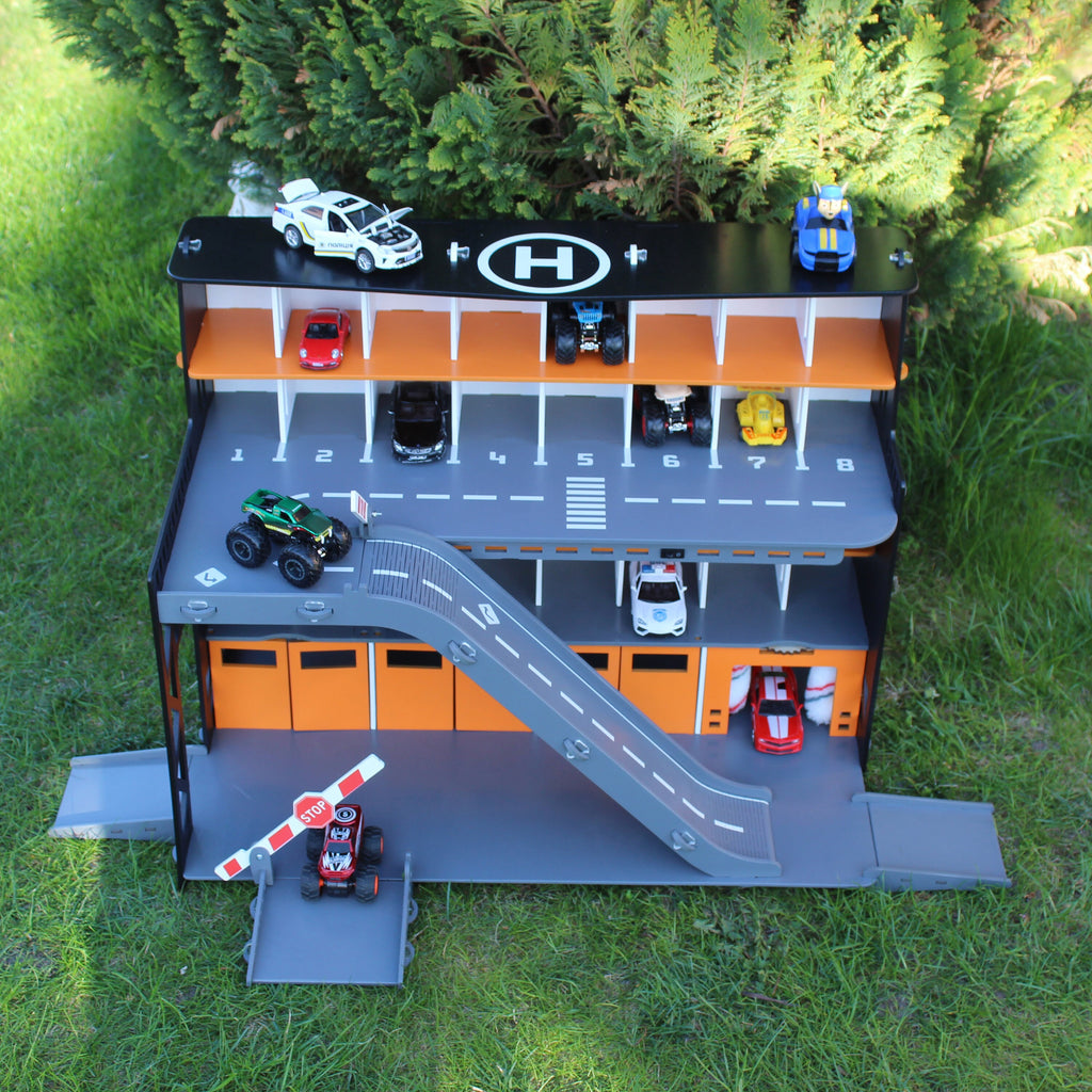 Gift for boy, wooden toy garage for age 4 - 7 years in black and orange