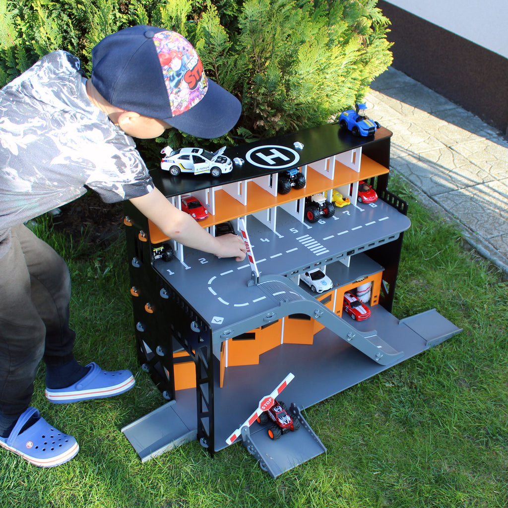 Gift for boy, wooden toy garage for age 4 - 7 years in black and orange