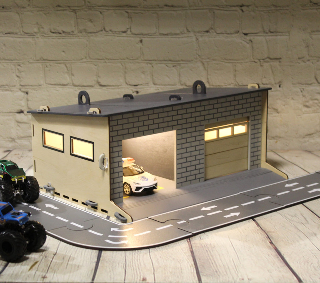 Toy garage with sectiona roll-up doors, pull-push to open doors mechanism, toddler gift 3 4 5 years old, toy garage